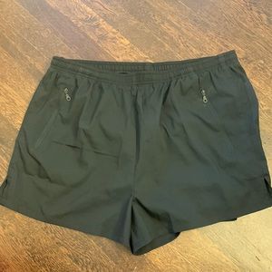 Black Gazelle Short XXL from girlfriend collective BRAND NEW WORN 1 TIME
